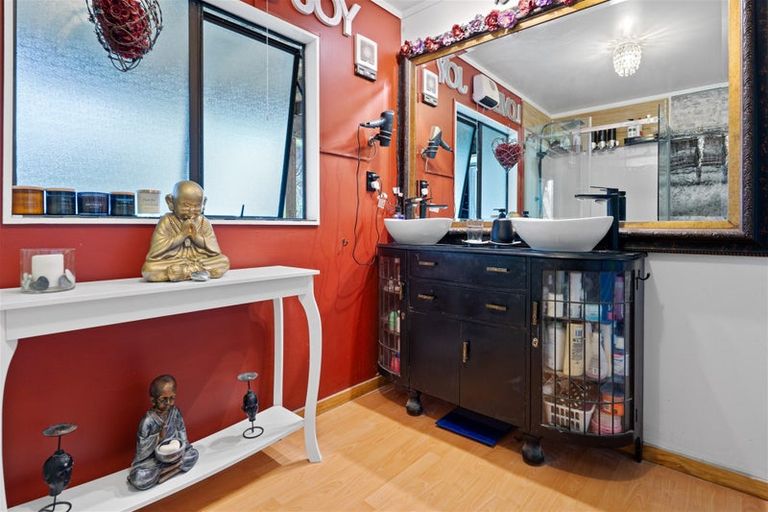 Photo of property in 1073 Paihia Road, Opua, 0200