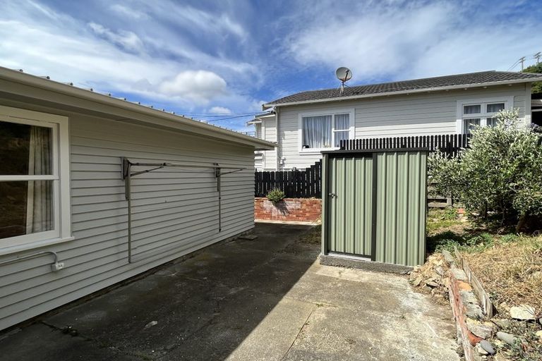 Photo of property in 22 Ferry Street, Seatoun, Wellington, 6022