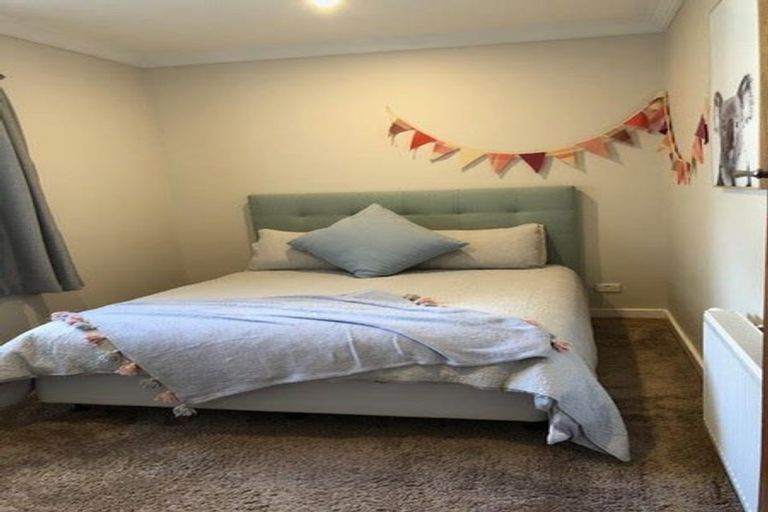 Photo of property in 5 Friend Street, Karori, Wellington, 6012