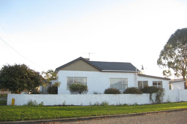 Photo of property in 40 River Street, Mataura, 9712