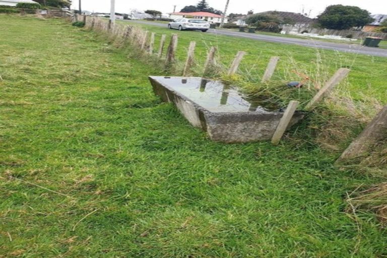 Photo of property in 33 Hussey Street, Waverley, 4510