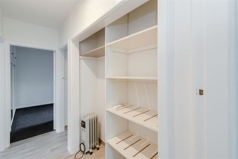 Photo of property in 2/69 Brockworth Place, Riccarton, Christchurch, 8011