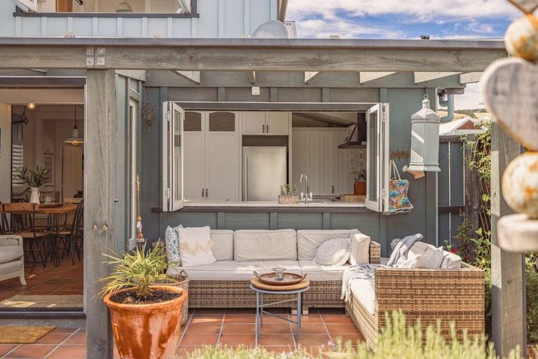 Photo of property in 4 Stoke Street, Sumner, Christchurch, 8081