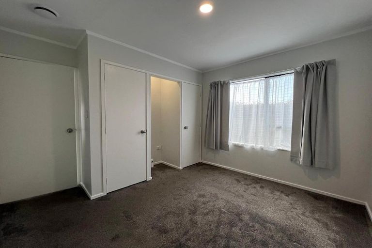 Photo of property in 1/1 Taikata Road, Te Atatu Peninsula, Auckland, 0610