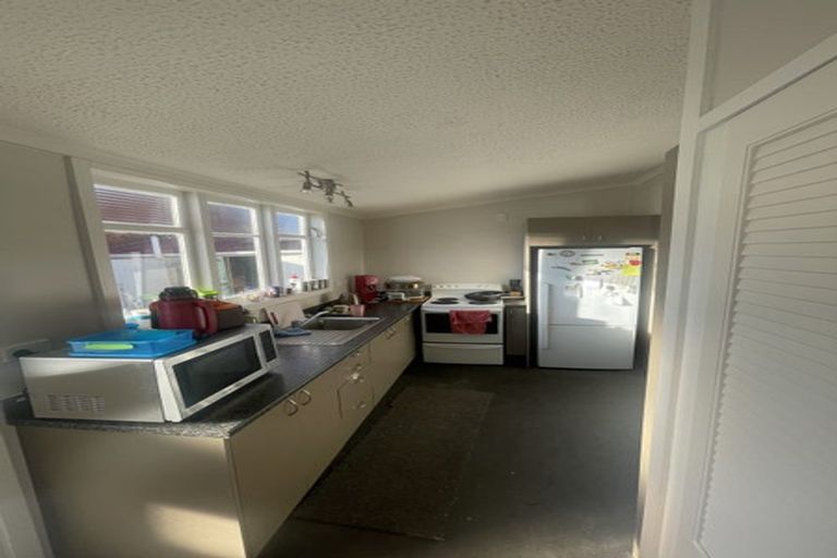 Photo of property in 41 Cutten Street, South Dunedin, Dunedin, 9012