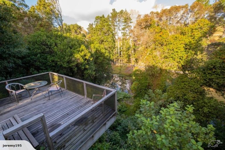 Photo of property in 113 Veale Road, Ridgewood, New Plymouth, 4371