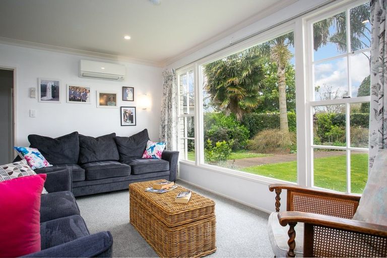 Photo of property in 56 Grosvenor Street, Cambridge, 3434