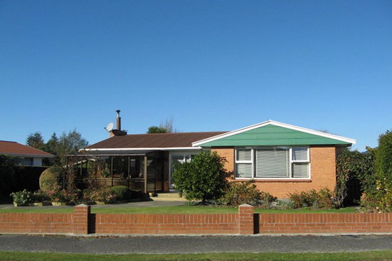 Photo of property in 12 Renwick Place, Hillmorton, Christchurch, 8025