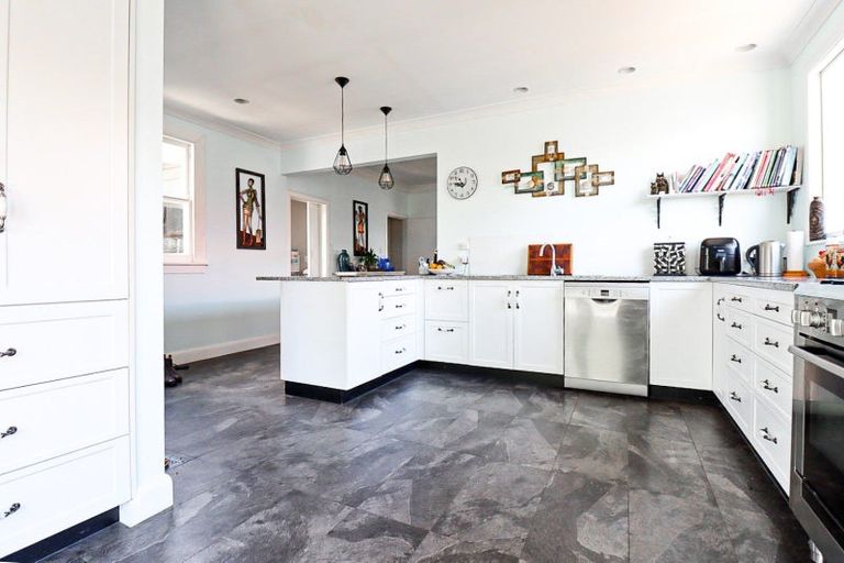 Photo of property in 14 Grant Street, Dannevirke, 4930