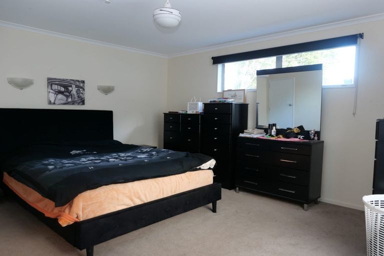 Photo of property in 51 Ruahine Street, Paraparaumu, 5032
