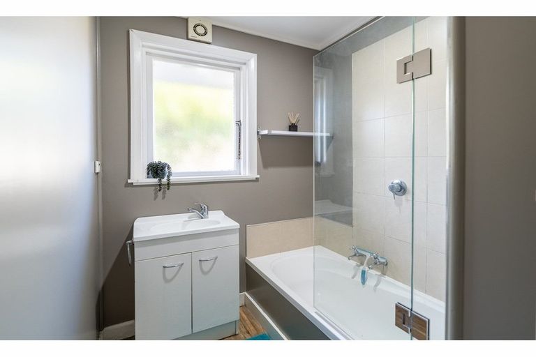 Photo of property in 5 Tie Place, Wigram, Christchurch, 8042