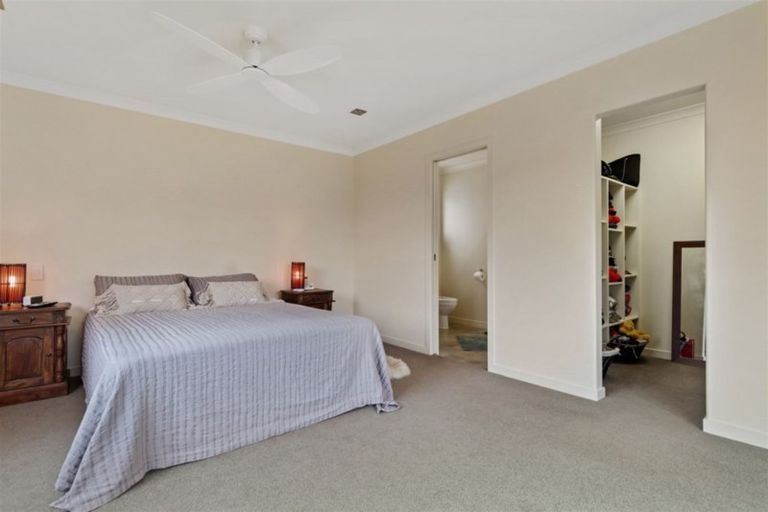 Photo of property in 17 Tudor Grove, Whitianga, 3510