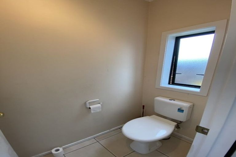 Photo of property in Tuscany Towers, 53/1 Ambrico Place, New Lynn, Auckland, 0600