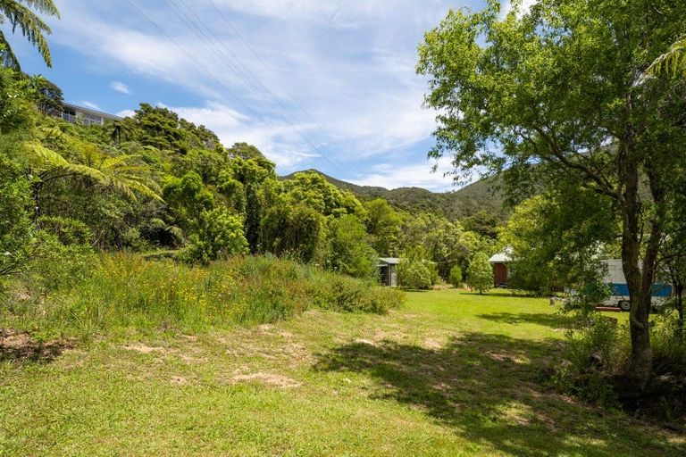Photo of property in 61 Hope Drive, Okiwi Bay, 7193