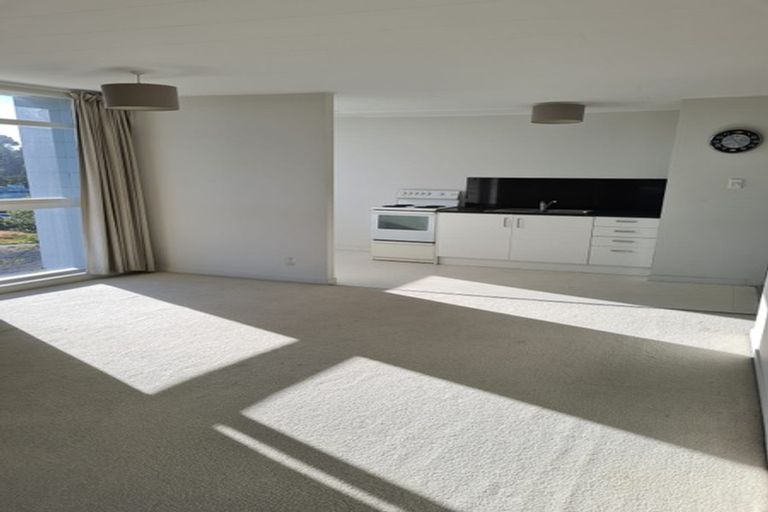 Photo of property in Garlinge Apartments, 14 Rhodes Street, Merivale, Christchurch, 8014