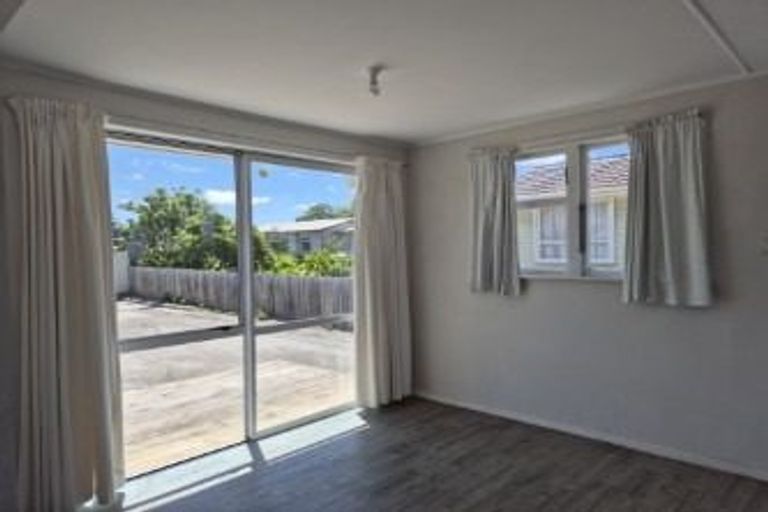 Photo of property in 22 Peterhead Avenue, Flaxmere, Hastings, 4120