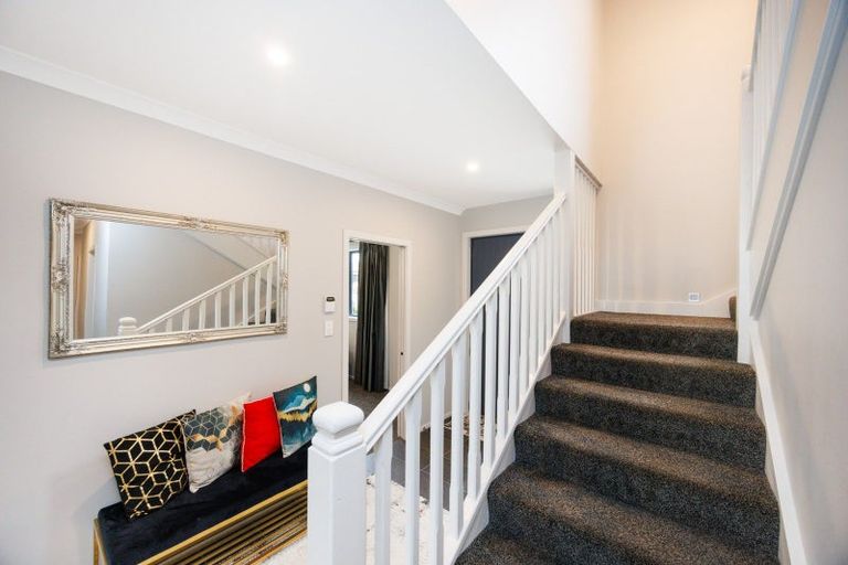 Photo of property in 18 Oak Crescent, Ashhurst, 4810