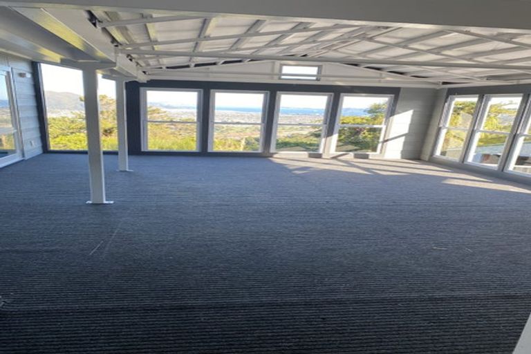 Photo of property in 30 Mossburn Grove, Kelson, Lower Hutt, 5010