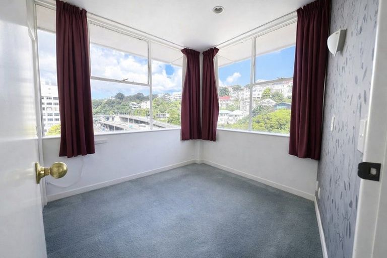 Photo of property in Terrace Tower Apartments, 6d/126 The Terrace, Wellington Central, Wellington, 6011