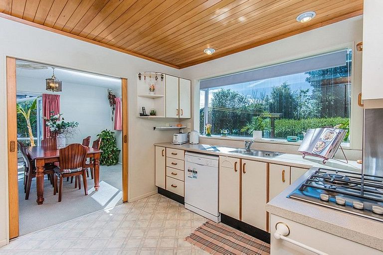 Photo of property in 8a Kipling Street, Johnsonville, Wellington, 6037