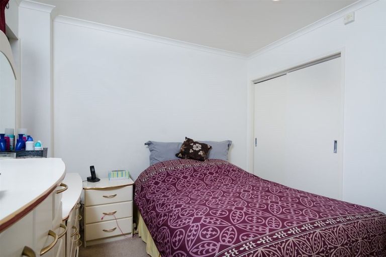 Photo of property in 9d/30 Westward Ho, Glen Eden, Auckland, 0602