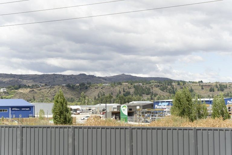 Photo of property in 9 Sequoia Close, Alexandra, 9320