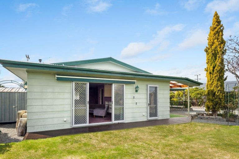 Photo of property in 1 Glencairn Road, Twizel, 7901