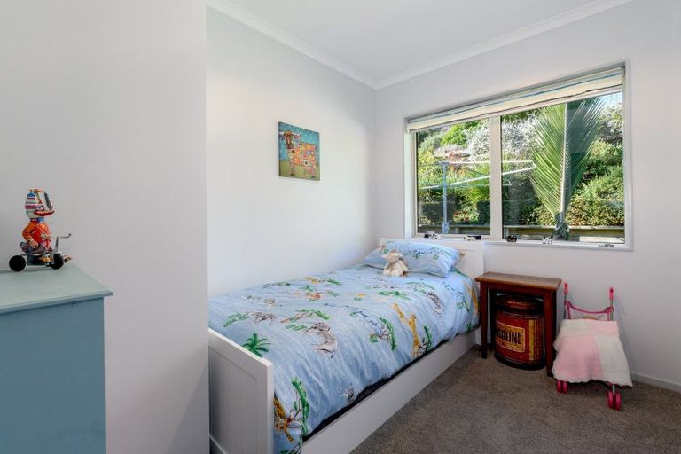 Photo of property in 19 Roger Guy Place, Welcome Bay, Tauranga, 3175