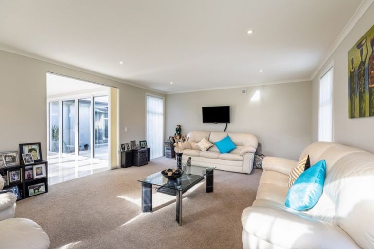 Photo of property in 37 Sanderlane Drive, Motueka, 7120