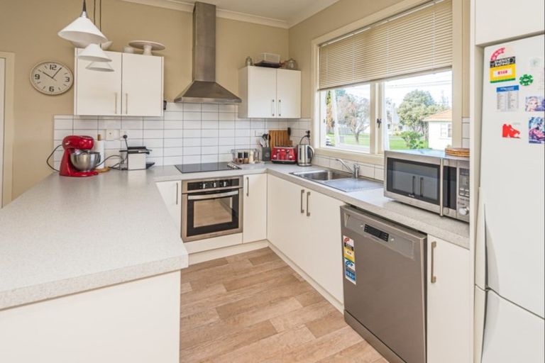 Photo of property in 51 Maxwell Avenue, Durie Hill, Whanganui, 4500