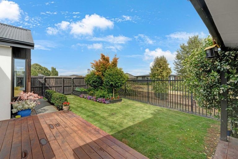 Photo of property in 10 Koreke Lane, Halswell, Christchurch, 8025
