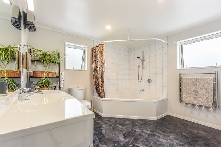 Photo of property in 8a Centennial Road, Tahunanui, Nelson, 7011