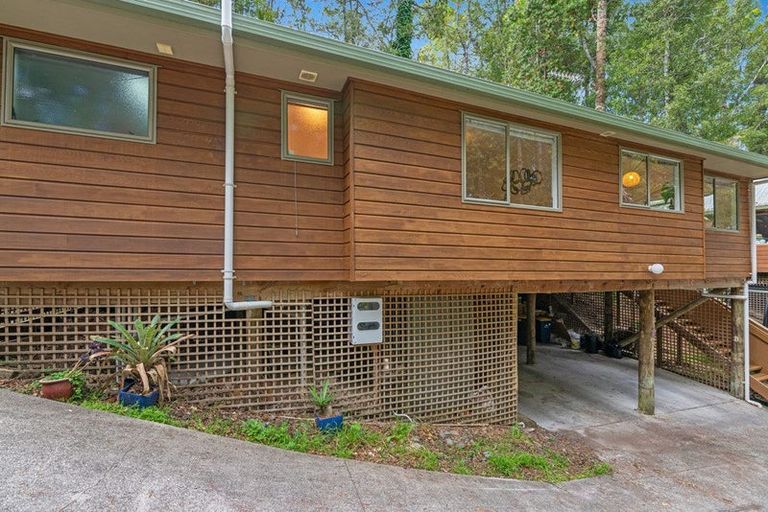 Photo of property in 2/48 Park Hill Road, Birkenhead, Auckland, 0626