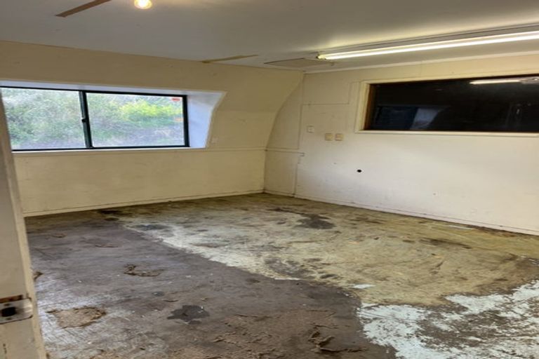 Photo of property in 338 Redoubt Road, Totara Park, Auckland, 2019