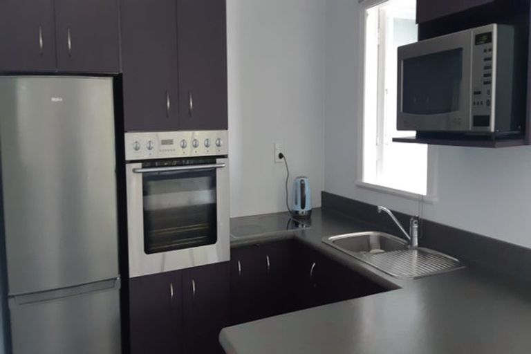 Photo of property in 390-392 Jackson Street, Petone, Lower Hutt, 5012