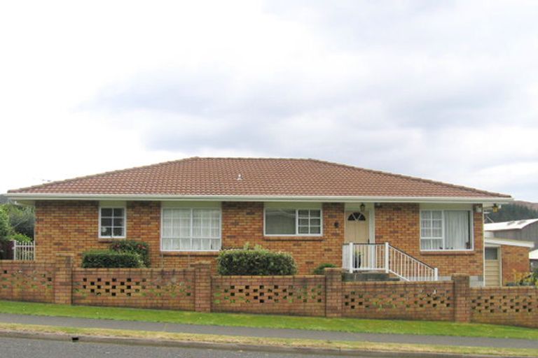 Photo of property in 103 Oratia Place, Onemana, Whangamata, 3691