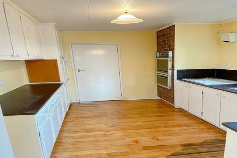 Photo of property in 15 Keegan Drive, Massey, Auckland, 0614