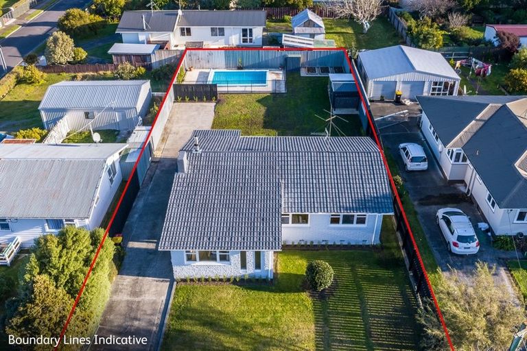 Photo of property in 64 Brandon Street, Featherston, 5710