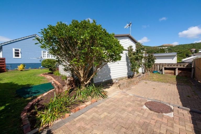 Photo of property in 10 Kipling Street, Johnsonville, Wellington, 6037