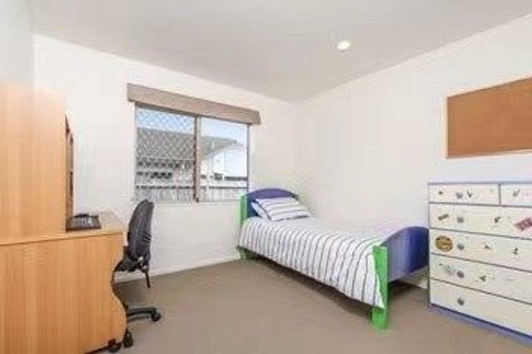 Photo of property in 17 Jelicich Court, Henderson, Auckland, 0612