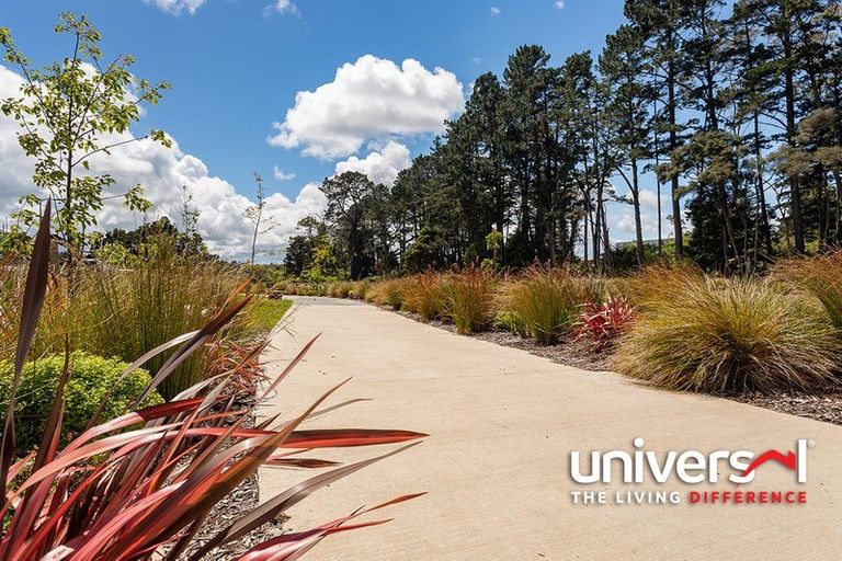 Photo of property in 81 Schoolside Road, Kumeu, 0810