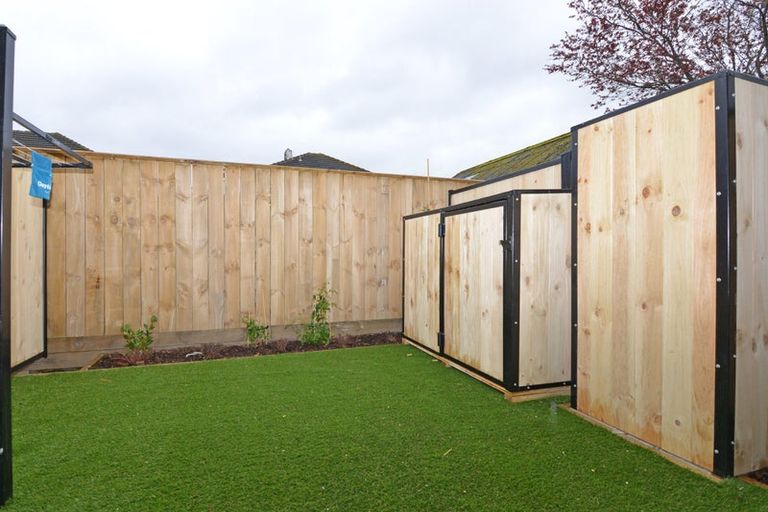 Photo of property in 7/5 Milne Crescent, Taita, Lower Hutt, 5011