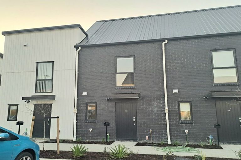 Photo of property in 2/125b Metcalfe Road, Ranui, Auckland, 0612