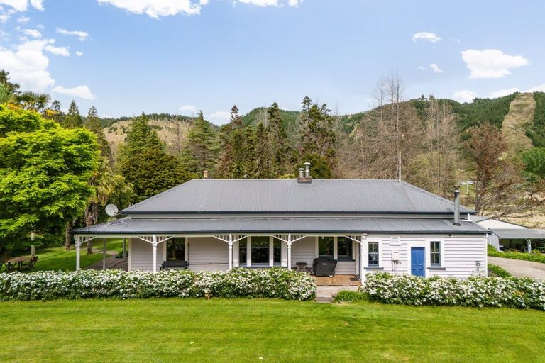 Photo of property in 1231 Aropaoanui Road, Tangoio, Napier, 4181