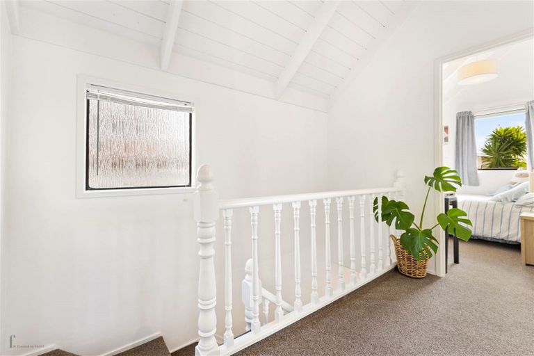 Photo of property in 2/6 Sturm Avenue, Massey, Auckland, 0614