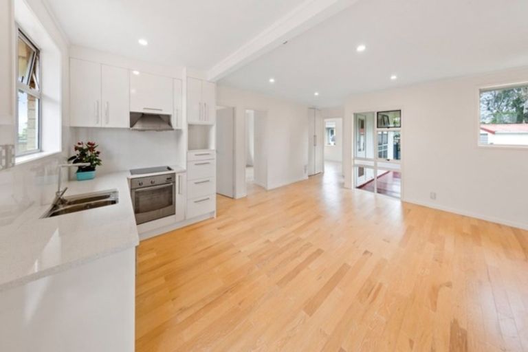 Photo of property in 21 Eccles Place, Otara, Auckland, 2023