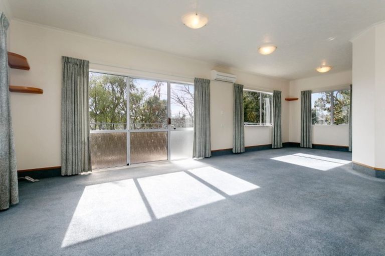 Photo of property in 2/16 Puriri Street, Hilltop, Taupo, 3330