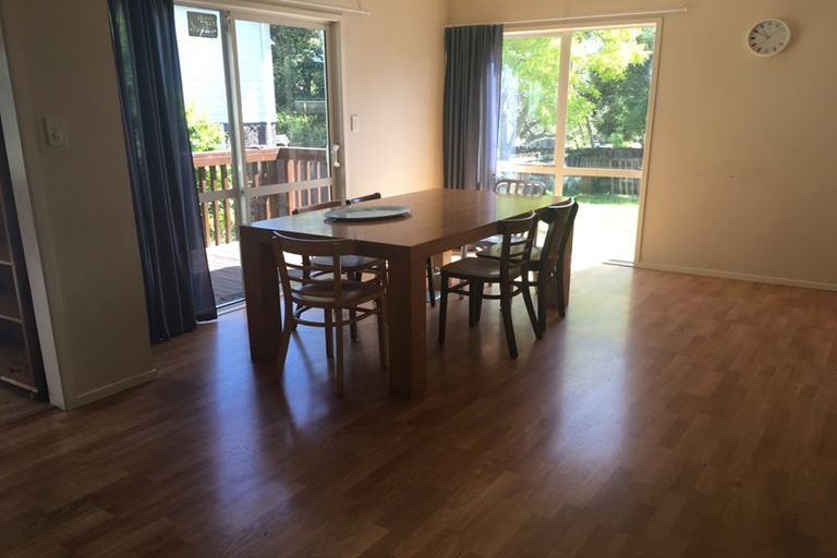 Photo of property in 44 Marywil Crescent, Hillcrest, Auckland, 0627