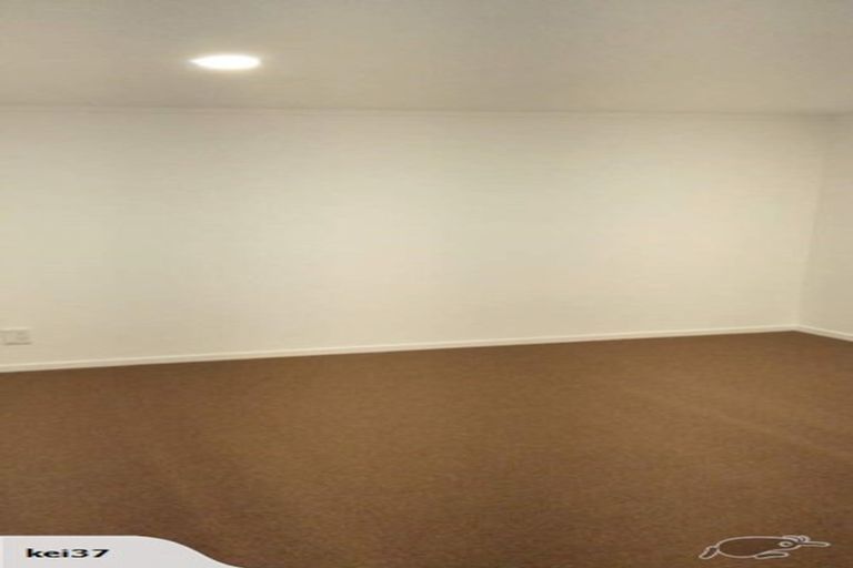 Photo of property in 151 Don Buck Road, Massey, Auckland, 0614