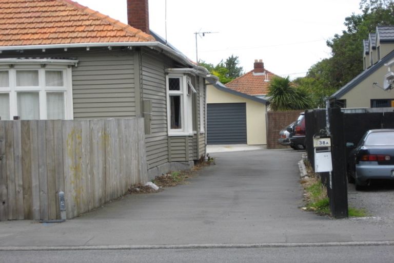 Photo of property in 638 Barbadoes Street, Edgeware, Christchurch, 8013